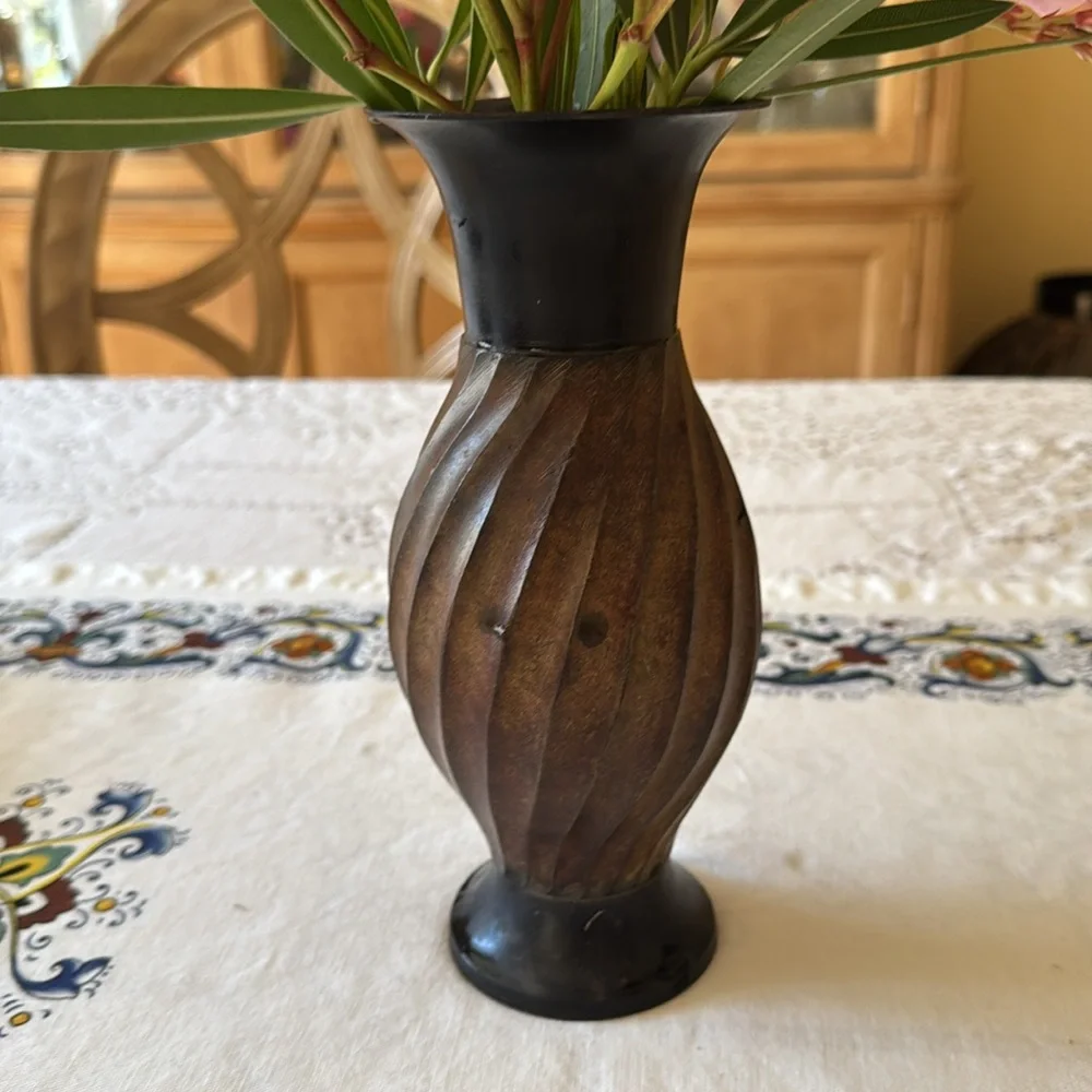 🩷 Pottery Barn; Made in India, Bronze & Mocha Sturdy Flower Vase/Decor 9” Tall!